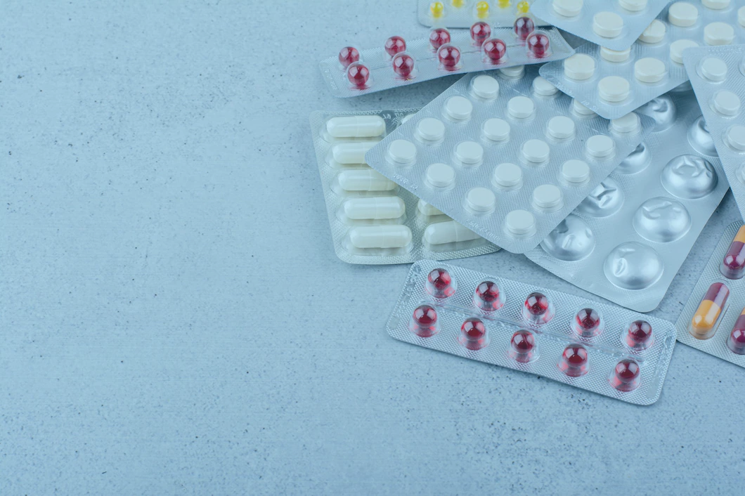 Management software to automate pharmaceutical packaging’ workflow