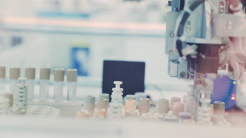 Game-сhanging Cloud Computing in Healthcare: Benefits, Providers, Examples