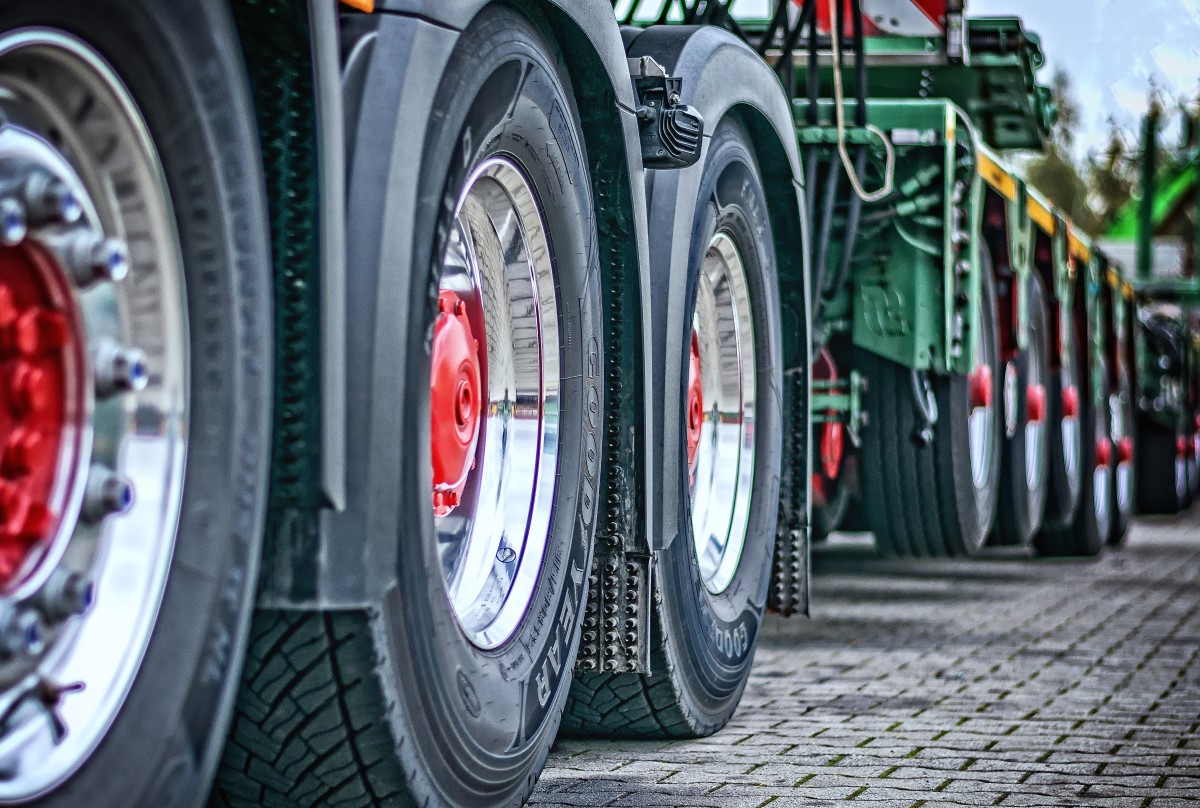 Truck Routing Optimization for US Hauling Company